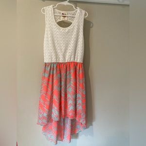 White and pink summer dress for girls